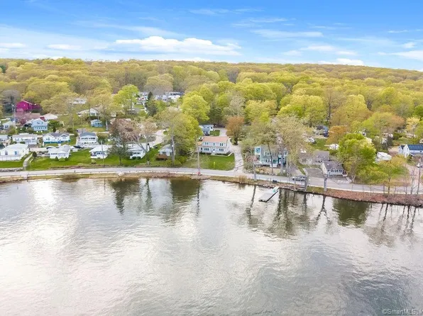 9 Lake Drive, East Hampton, CT 06424