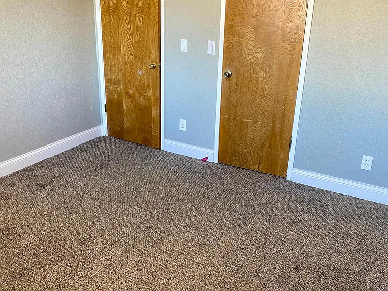3073 Fowler Ave — Photo 24