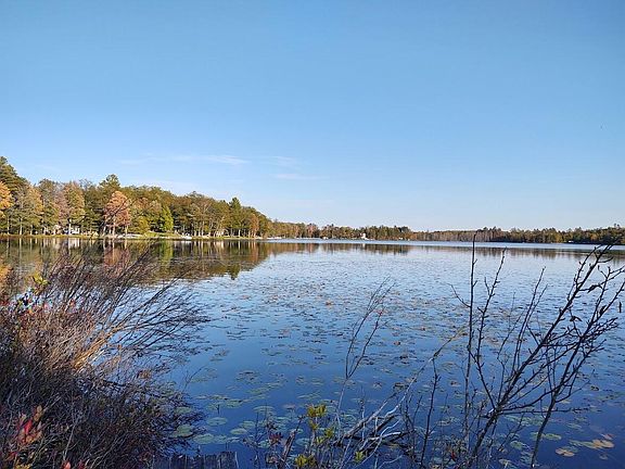3rd image of 1 Lake May Rd