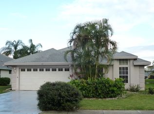 49 Heather Cove Dr, Boynton Beach, FL 33436