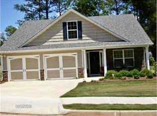 1015 Stone Creek Ln, Monroe, GA