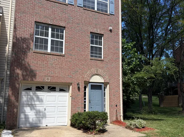 9020 Lake Largo Dr, Upper Marlboro, MD 20774