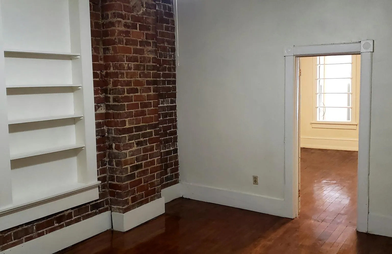 2 bed, 1.5 bath, 1400 sqft, $850 — Photo 4