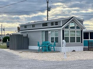 1444 Salter Path Rd #P1, Indian Beach, NC 28512