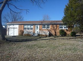 1st image of 2570 Hilldale St