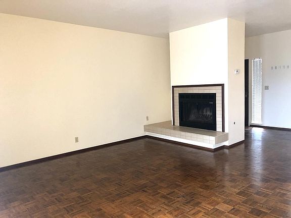 3rd image of 55 Appian Way Unit B