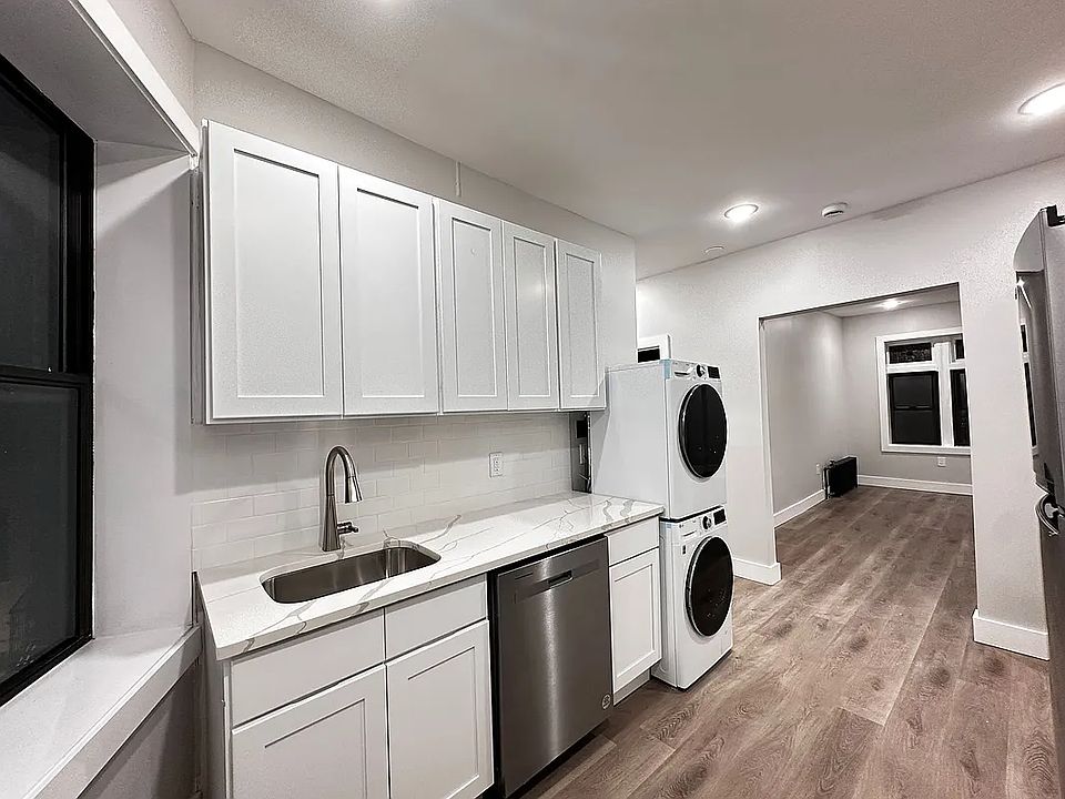 1st image of 47-49 Duncan Ave #2A