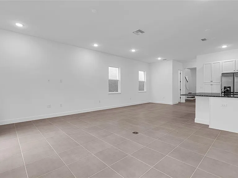 15179 Blue Peacock Ln — Photo 16