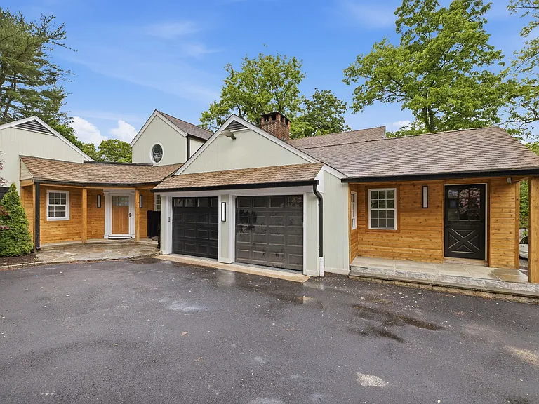 1 Tulip Tree Ln — Photo 16