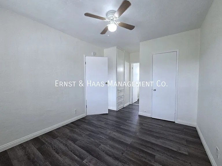 1527 Junipero Ave #20 — Photo 13