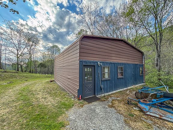 70th image of 3956 Franks Creek Rd
