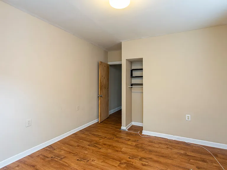 1604 N Bouvier St — Photo 4