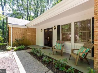 11715 Blue Smoke Trl, Reston, VA 20191