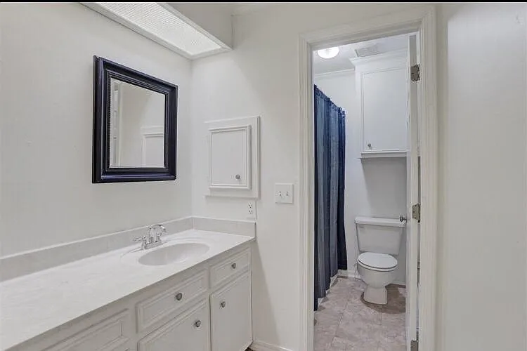 207 Northtown Dr — Photo 3