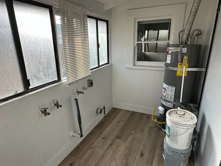 620 S Court St — Photo 13