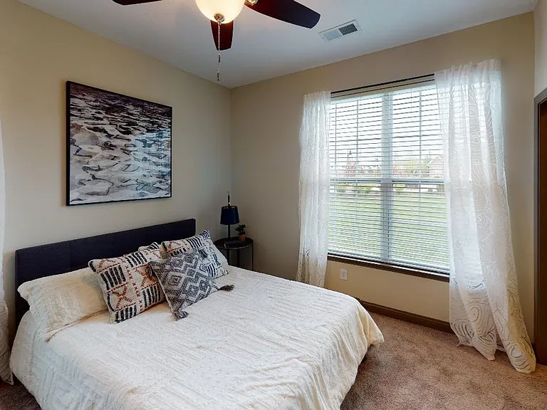 Overture Flats | Specials Available — Photo 32