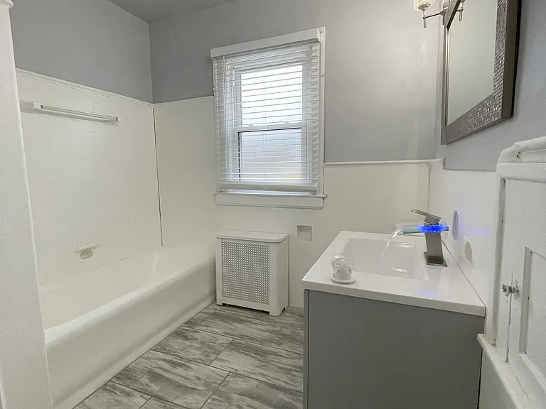 2286 Calvert St — Photo 20
