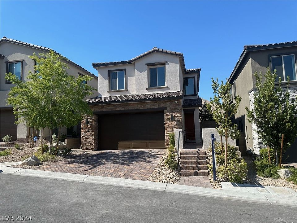 1st image of 11536 Desert Hollow Ave