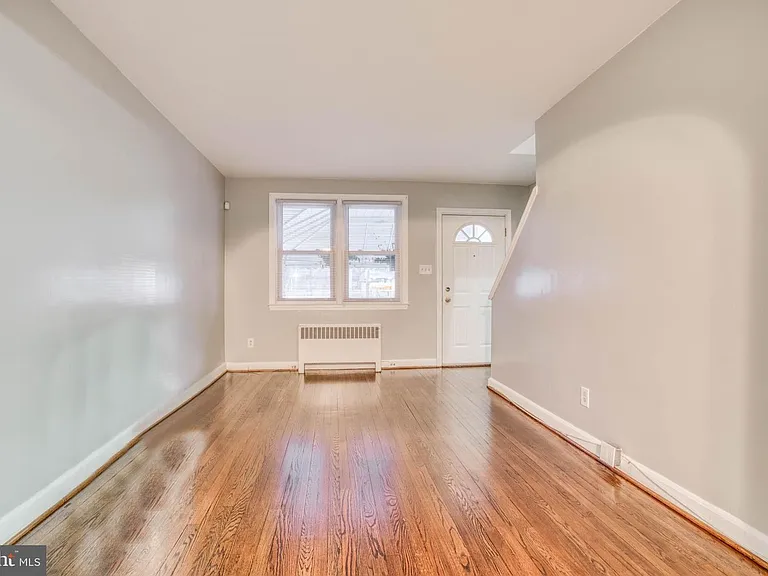 3505 Wilkens Ave — Photo 5