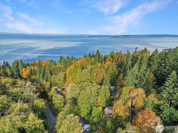2nd image of 7217 Meadowdale Beach Road
