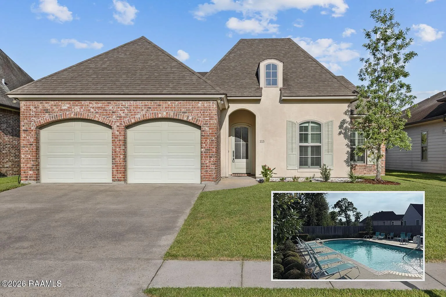 4 bed, 2.5 bath, 2030 sqft, $2,600 — Photo 1