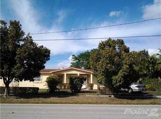 9025 SW 16th St, Miami, FL 33165