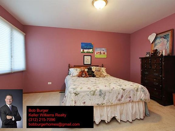 5th image of 17332 Carlyle Ct