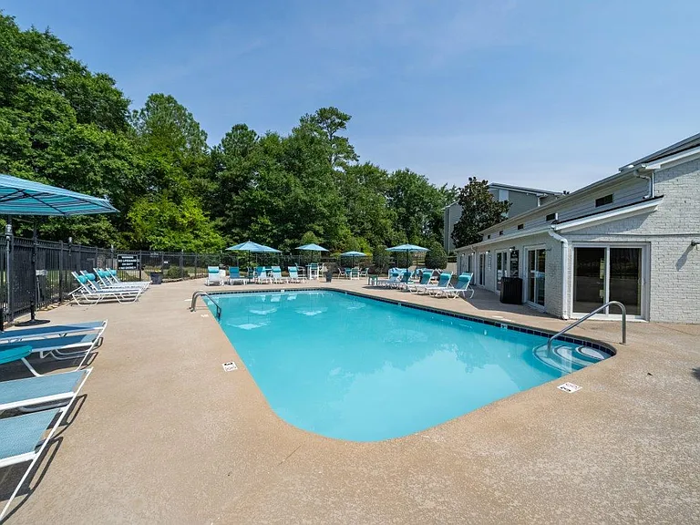 Morganton Place Apartment Homes — Photo 15