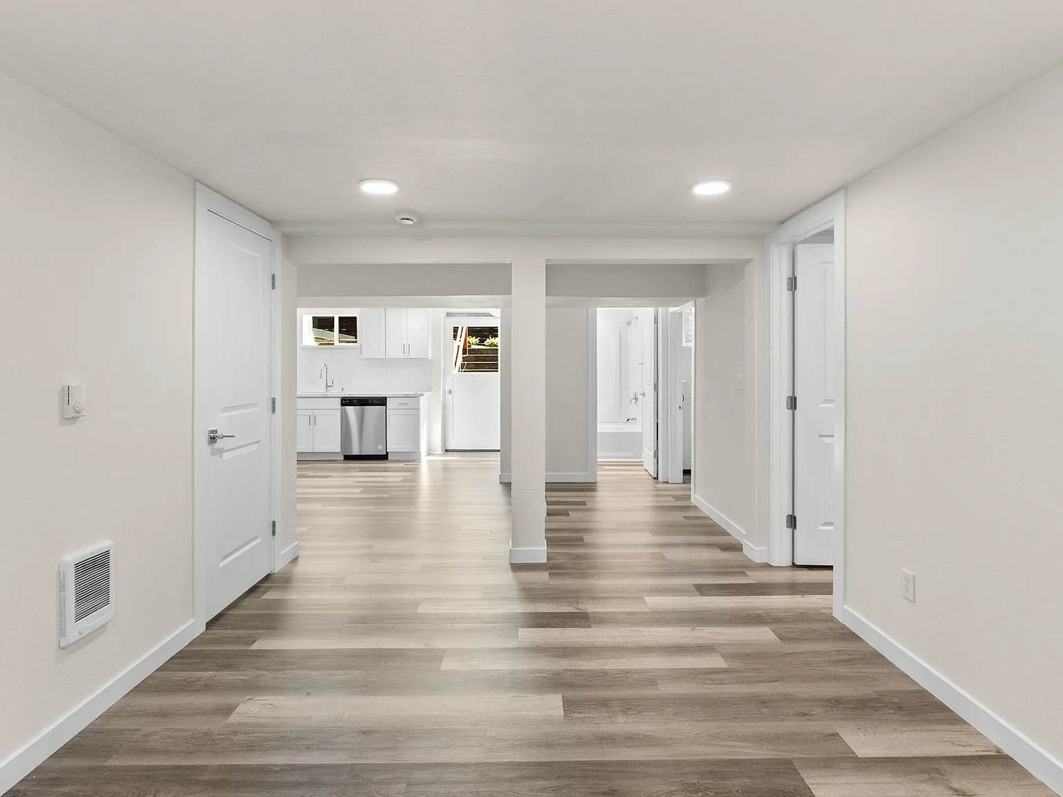 2843 Harold Drive SE - B — Photo 4