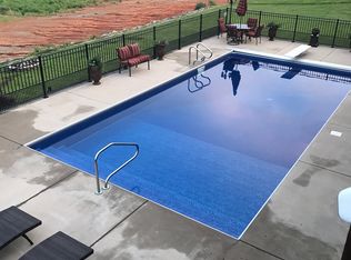 308 Muddy Creek Ct, Piney Flats, TN 37686