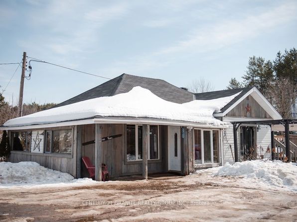 30 Central St, Addington Highlands, ON K0H 1L0
