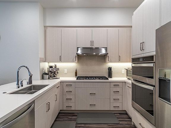 5th image of 45228 Tom Blalock St Unit 102