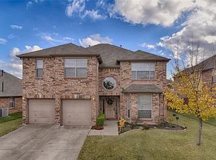 626 Primavera Dr, Arlington, TX 76002