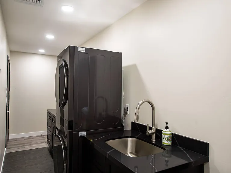 70 White Cedar Dr — Photo 18