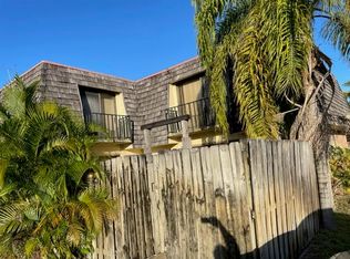 156 Woodland Rd, Palm Springs, FL 33461