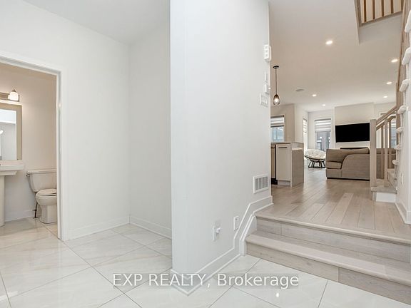 5th image of 575 Rathburn Ln