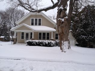 1537 12th Ave, Grafton, WI 53024