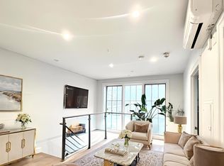 94 Norman Ave #1R, Brooklyn, NY 11222
