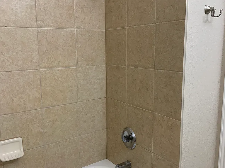 103 Lindas Creek Ln — Photo 21