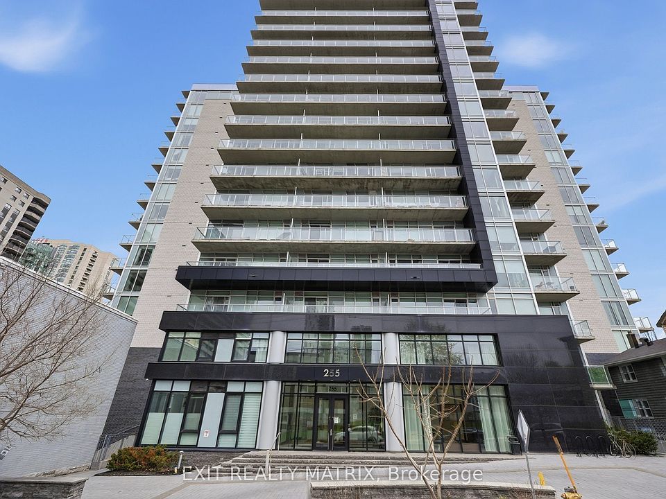 1st image of 255 Bay St #513