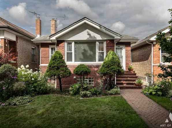 4930 N Tripp Ave, Chicago, IL 60630