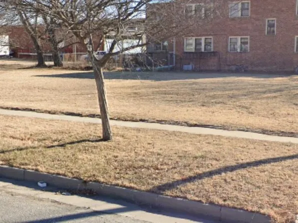 640 N Topeka St, Wichita, KS 67214