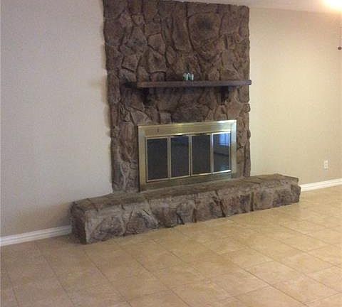 3rd image of 623 Idlewilde Dr