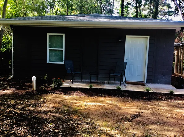 493 Allgood Rd, Stone Mountain, GA 30083