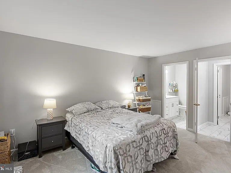 23 W Bluebell Ln #A — Photo 6
