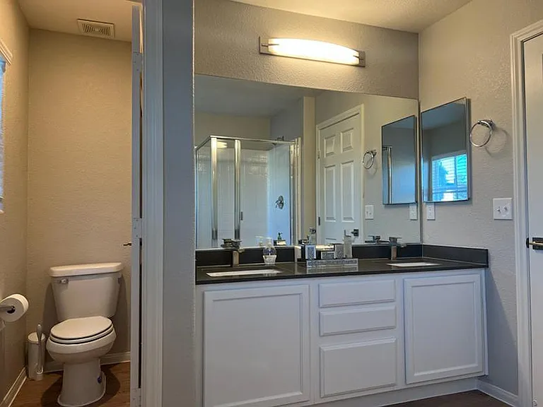 Suncrest Townhomes — Photo 19