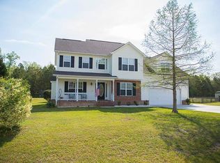 130 Mendover Dr, Jacksonville, NC 28546