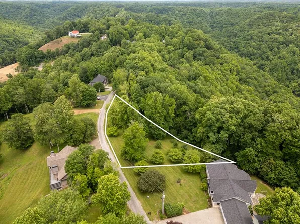 1 Lafever Ridge Rd, Silver Pt, TN 38582