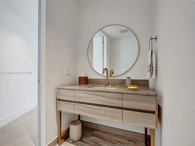 18975 SE Collins Ave #3504 — Photo 9