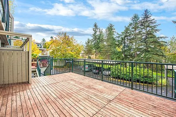 8845 166th Ave NE #B104 — Photo 1